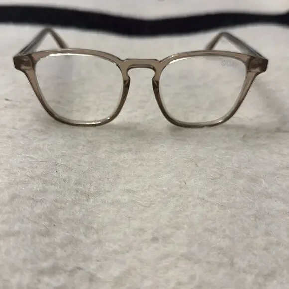 Quay Clear Blue Light Glasses New - Picture 2 of 5